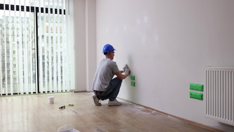 Asbestos and Lead Testing During Mold Inspection in Onalaska, TX